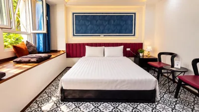 Holiday Premium Hotel & Travel – Photos 16